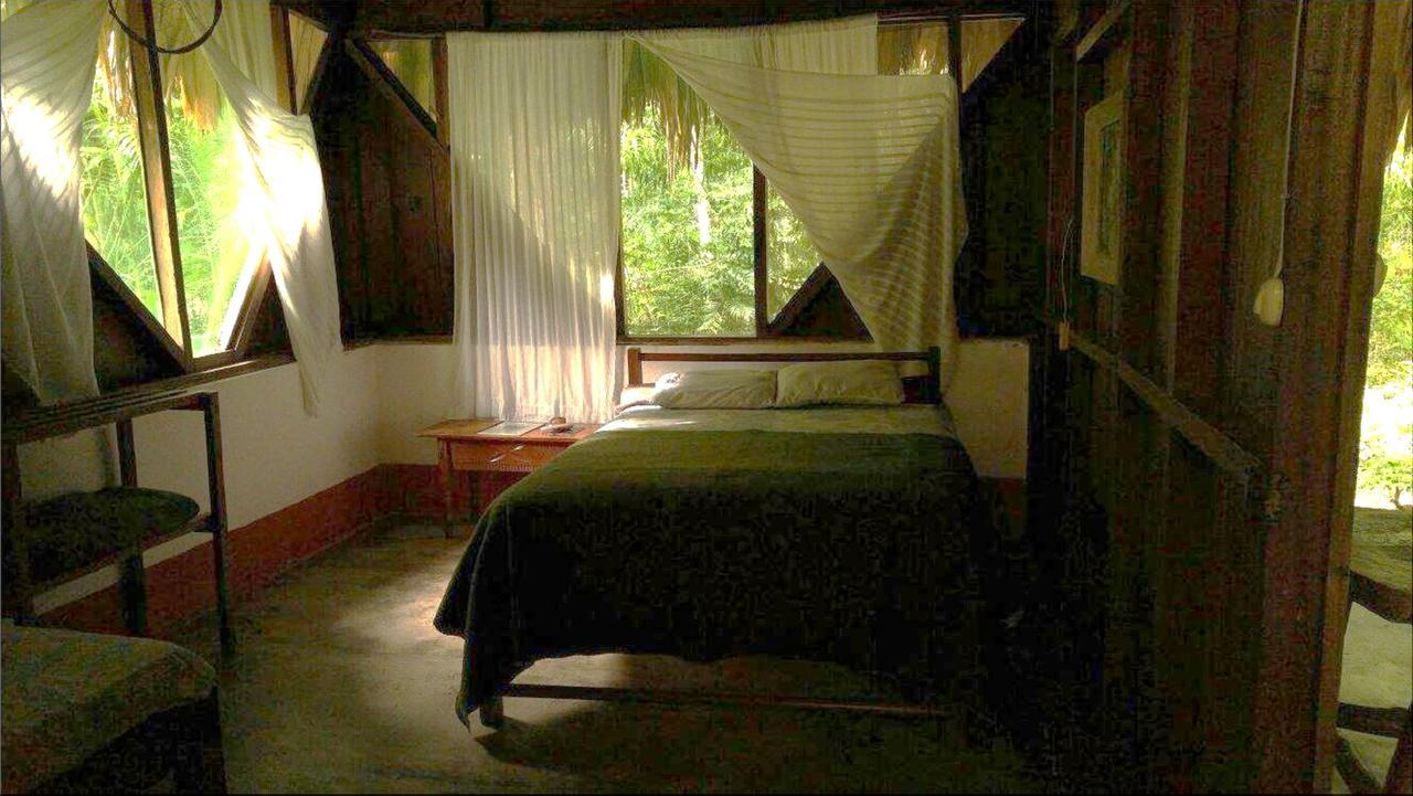 Ecolodge El Sombrero Laguna Yaxha Eksteriør billede